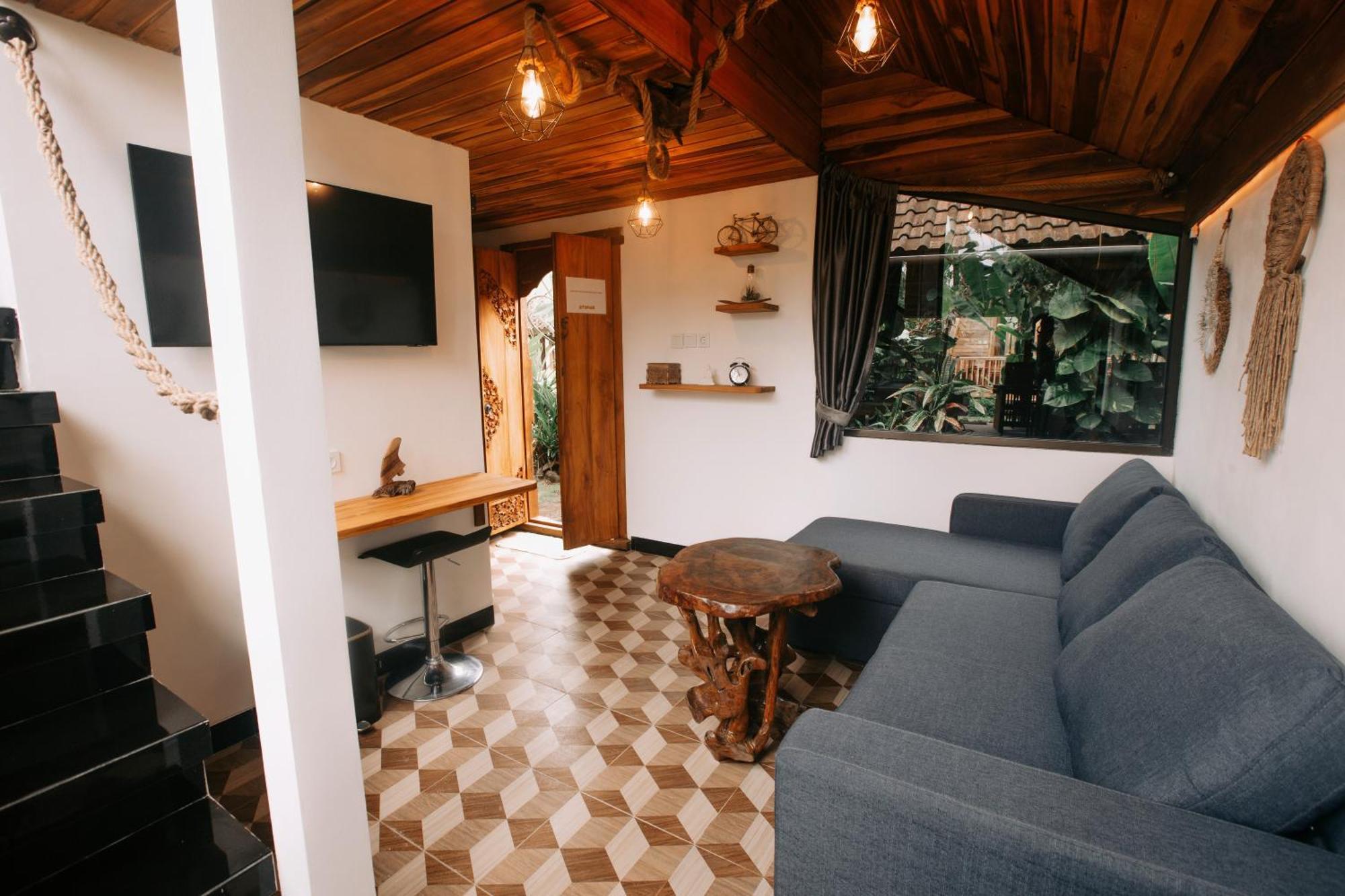 Ayumar Homestay Medewi Pulukan Room photo
